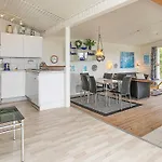 Secluded Retreat With Views - By Traum *
