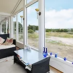 Secluded Retreat With Views - By Traum Nyaraló Vejers Strand